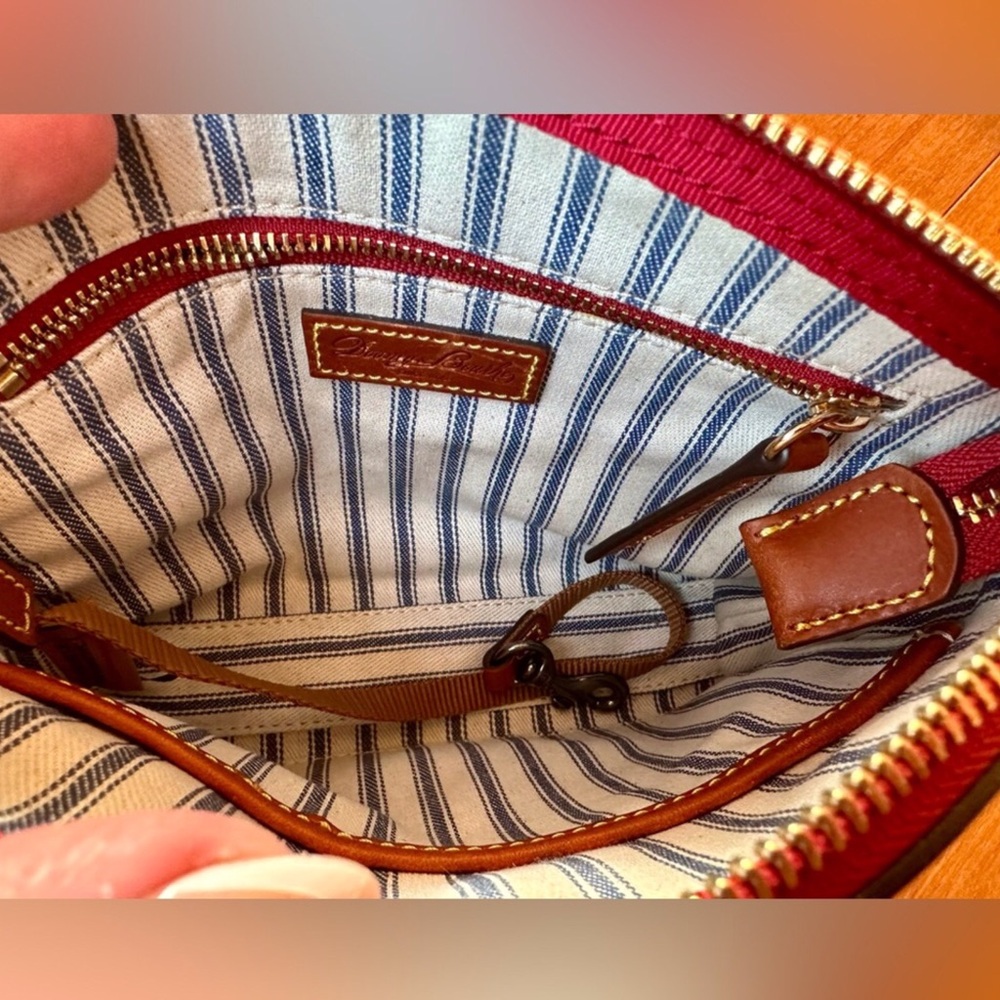 Dooney & Bourke Wayfarer Domed Crossbody Pink Nylon Leather Trim Small Bag - Picture 2 of 2
